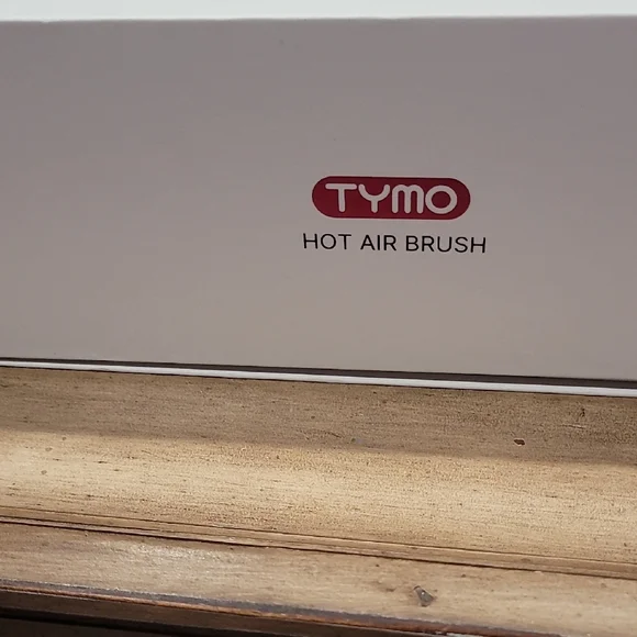 TYMO Volumizer Hot Air Brush - Black and Gold - Picture 3 of 3